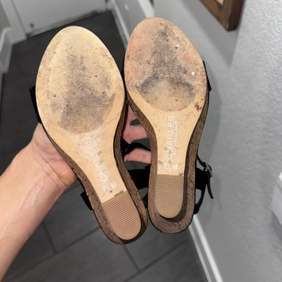 Charles by Charles David Size 7.5 Black and cork wedges - Picture 5 of 5